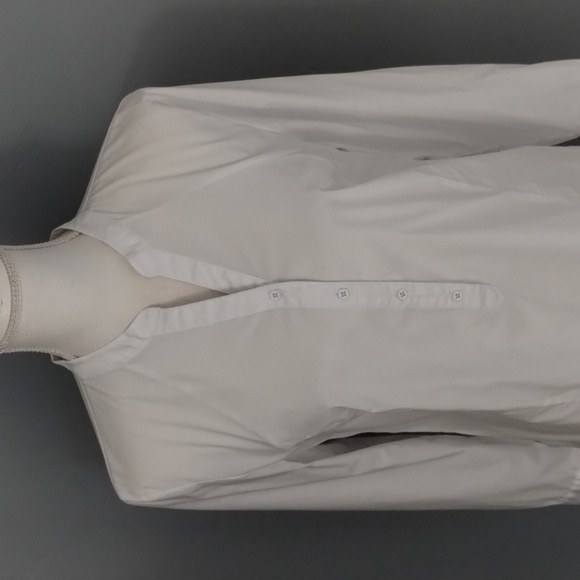 Tribal women's size small white 4-button popover long sleeve - Picture 2 of 10